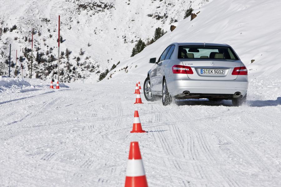  Mercedes-Benz E-Class 4Matic 2009 года  (фото 12 из 43)